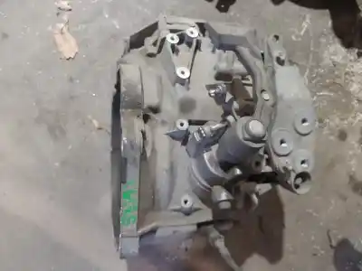Second-hand car spare part gearbox for opel corsa d ´´111 years´´ oem iam references 55193621  int.f-2.1
