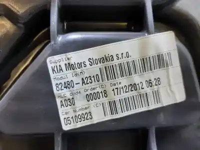 Peça sobressalente para automóvel em segunda mão elevador de vidros dianteiro direito por kia cee´d business referências oem iam 82480a2310  