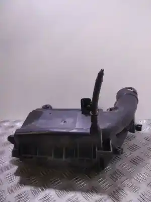 Pezzo di ricambio per auto di seconda mano SUPPORTO FILTRO ARIA per PEUGEOT 308  Riferimenti OEM IAM 9806561080  