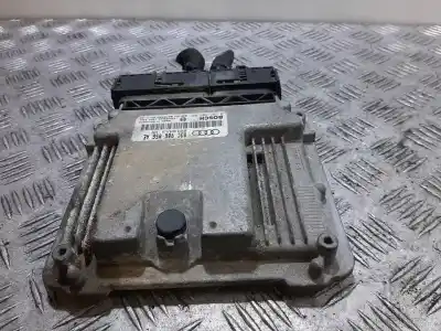 Peça sobressalente para automóvel em segunda mão Centralina De Motor Uce por AUDI A3 (8P) 1.6 FSI Ambiente 116 CV / 85 KW Referências OEM IAM 03C906056AE  0261S02021