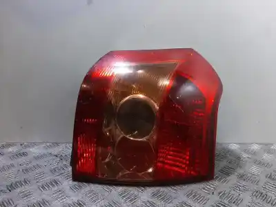 Peça sobressalente para automóvel em segunda mão FAROLIM TRASEIRO DIREITO por TOYOTA COROLLA (E12) 2.0 D-4D Linea Luna Berlina Referências OEM IAM   