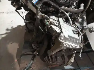 Peça sobressalente para automóvel em segunda mão motor completo por ford focus berlina (cap) ambiente (d) referências oem iam hhda  palet 8020