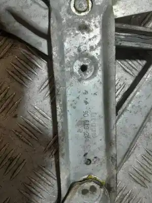 Pièce détachée automobile d'occasion léve glace avant droit pour opel omega b design edition berlina références oem iam 90520246