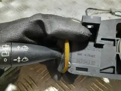 Peça sobressalente para automóvel em segunda mão comandos de alavanca por peugeot 206 berlina 206 5p xr 75 referências oem iam 34394302