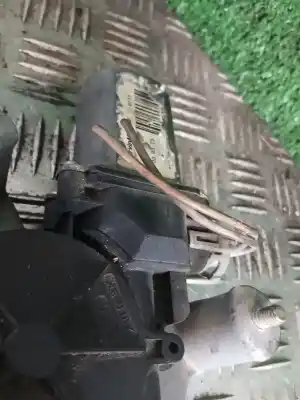 Tweedehands auto-onderdeel REGELAAR RECHTS VOOR RUIT voor RENAULT SCÉNIC III (JZ0/1_) 1.5 DCI OEM IAM-referenties 0733  