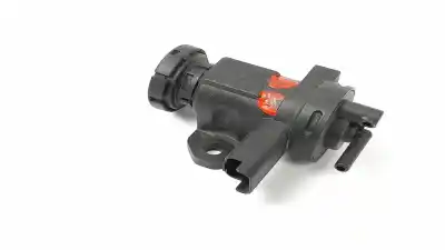Tweedehands auto-onderdeel Extra Luchtklep voor PEUGEOT 406 BERLINA (8B) 2.0 HDI 110 OEM IAM-referenties 3024368  