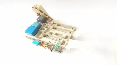 Автозапчасти б/у блок реле/предохранителей за toyota yaris (ksp9/scp9/nlp9) básico ссылки oem iam 8273052700  