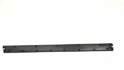 Pezzo di ricambio per auto di seconda mano modanatura per opel movano furgón (f9) 2.8 dti riferimenti oem iam 7701692582  