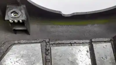 Автозапчасти б/у передние молдинги за nissan kubistar furgón (x76) 1.5 dci ссылки oem iam 8200215416sr  8200215415