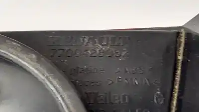 Автозапчасти б/у внутренний левый задний фонарь за renault megane i classic (la0/1_) 1.9 dti (la08, la0n) ссылки oem iam 7700428052  