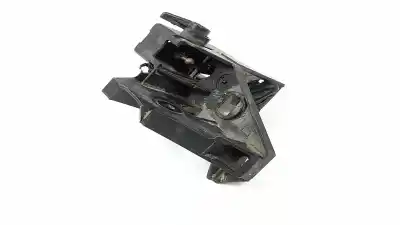 Pièce détachée automobile d'occasion support de phare droit pour peugeot 205 berlina 1.9 d références oem iam   
