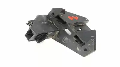 Pièce détachée automobile d'occasion support de phare droit pour peugeot 205 berlina 1.9 d références oem iam   