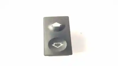 Second-hand car spare part left front power window switch for bmw serie 3 compacto (e36) 1.7 turbodiesel cat oem iam references 1387388