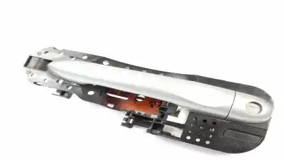 Peça sobressalente para automóvel em segunda mão puxador exterior dianteiro esquerdo por renault megane iii coupe dynamique referências oem iam 806070032r