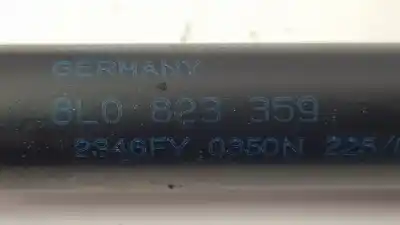 Автозапчастина б/у амортизатор капота для audi a3 (8l) 1.6 ambiente посилання на oem iam 8l0823359  