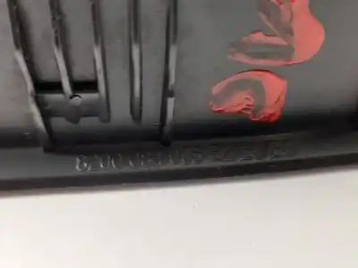 Peça sobressalente para automóvel em segunda mão botão / interruptor elevador vidro dianteiro direito por renault clio ii (bb_, cb_) 1.5 dci (b/cb07) referências oem iam 8200084005  