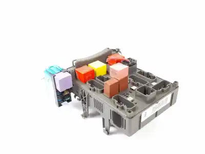 Pezzo di ricambio per auto di seconda mano scatola relè/fusibili per renault laguna ii (bg0/1_) 1.9 dci (bg08, bg0g) riferimenti oem iam 8200004201e  