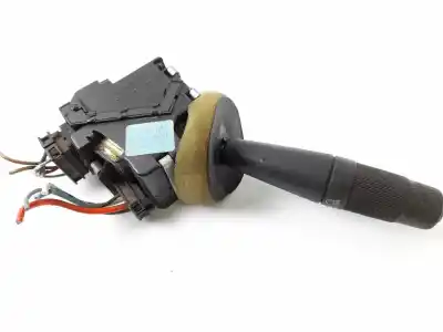 Pièce détachée automobile d'occasion commutateur d'éclairage pour peugeot 309 ii (3c, 3a) 1.4 références oem iam 9753468680  
