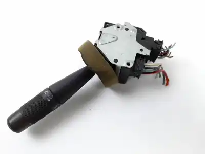 Pièce détachée automobile d'occasion commutateur d'éclairage pour peugeot 309 ii (3c, 3a) 1.4 références oem iam 9753468680  