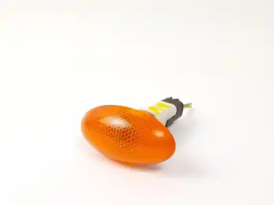 Peça sobressalente para automóvel em segunda mão Farolim Do Lado Direito por PEUGEOT 206 FASTBACK (2A/C) 1.9 D Referências OEM IAM 3311  