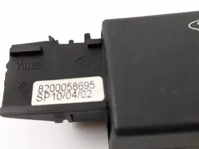 İkinci el araba yedek parçası çok fonksiyonlu kontrol için renault clio ii fase i (b/cbo) 1.2 oem iam referansları 8200058695  