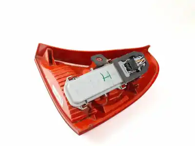 Pezzo di ricambio per auto di seconda mano lampada posteriore sinistra per renault clio ii fase i (b/cbo) 1.2 riferimenti oem iam 8200071413  89023922