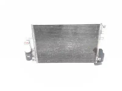 Pezzo di ricambio per auto di seconda mano Condensatore / Radiatore Aria Condizionata per RENAULT CLIO II FASE I (B/CBO) 1.2 Riferimenti OEM IAM 8200086193  