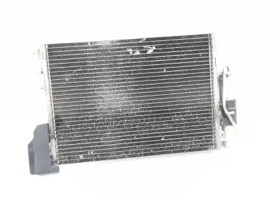 Peça sobressalente para automóvel em segunda mão condensador / radiador de ar condicionado por renault clio ii fase i (b/cbo) 1.2 referências oem iam 8200086193  