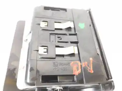 Peça sobressalente para automóvel em segunda mão cinzeiro por opel combo cargo referências oem iam 09114445  