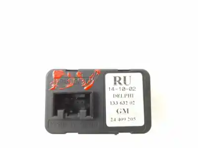 Second-hand car spare part left front power window switch for opel combo cargo oem iam references 13363202  24409205
