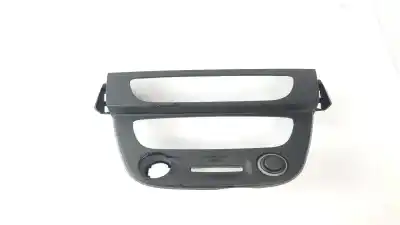 Peça sobressalente para automóvel em segunda mão molduras frontais por renault megane iii coupe dynamique referências oem iam 682600020r