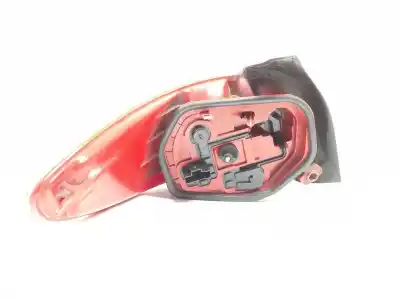 Recambio de automóvil de segunda mano de piloto trasero derecho para peugeot 206 fastback (2a/c) 1.9 d referencias oem iam 2531d  