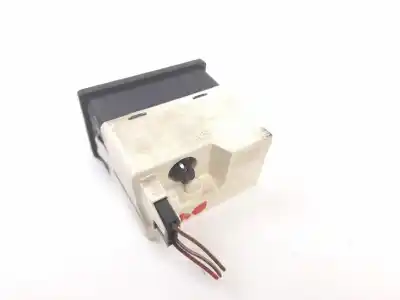 Second-hand car spare part multifunction display for volvo 460 (464) 1.8 oem iam references 466686  