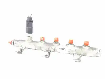 Pièce détachée automobile d'occasion Rampe D'injecteur pour RENAULT ESPACE III /GRAND ESPACE (JE0) 2.2 dCi (JE0K) Références OEM IAM 8200010077  0445214018