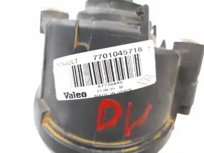 Pièce détachée automobile d'occasion feu antibrouillard gauche pour renault megane i coach (da0/1_) 1.6 16v (da0b, da04, da11) références oem iam 7701045718 69944750 67736895