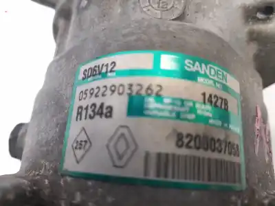 Peça sobressalente para automóvel em segunda mão compressor de ar condicionado a/a a/c por renault clio ii fase i (b/cbo) 1.2 referências oem iam 8200037058  