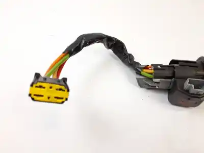 Second-hand car spare part ignition switch for renault clio ii fase ii (b/cb0) 1.5 dci diesel oem iam references   