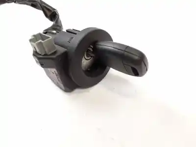 Second-hand car spare part ignition switch for renault clio ii fase ii (b/cb0) 1.5 dci diesel oem iam references   