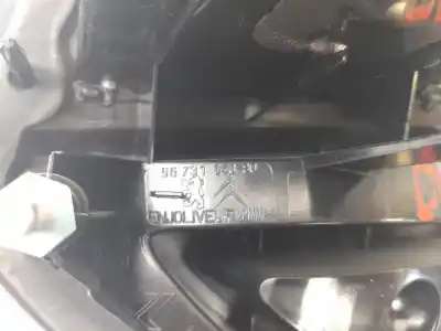 Автозапчастина б/у внутрішній лівий задній ліхар для citroen c4 picasso 1.6 16v посилання на oem iam 9673165080  