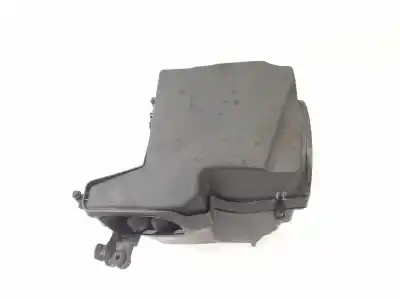 Автозапчасти б/у воздушный фильтр за volvo s40 ii (544) 2.0 d ссылки oem iam 7m519600bf  72130377