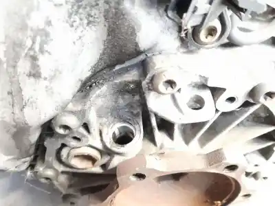 Автозапчастина б/у коробка передач для audi a4 b5 (8d2) 1.9 tdi посилання на oem iam 012301103l  
