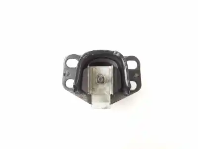 Pièce détachée automobile d'occasion Support Moteur pour RENAULT CLIO II FASE I (B/CBO) 1.9 D Références OEM IAM 001204028  