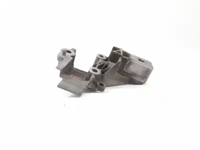 Pièce détachée automobile d'occasion support moteur pour renault clio ii fase i (b/cbo) 1.9 d alize références oem iam 7700432411  