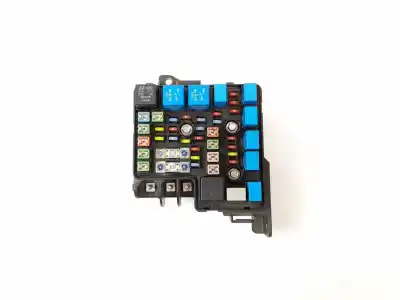 Peça sobressalente para automóvel em segunda mão caixa de fusíveis e relés por kia pro cee'd (ed) 2.0 crdi 140 referências oem iam 