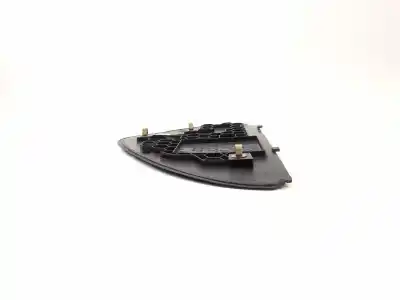 Автозапчастина б/у молдинг для seat leon (1m1) 1.6 16 v посилання на oem iam 1m0857085  