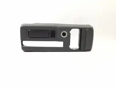 Pièce détachée automobile d'occasion Console Centrale pour SKODA OCTAVIA COMBI (1U5) 1.9 TDI Références OEM IAM 1U0863242  