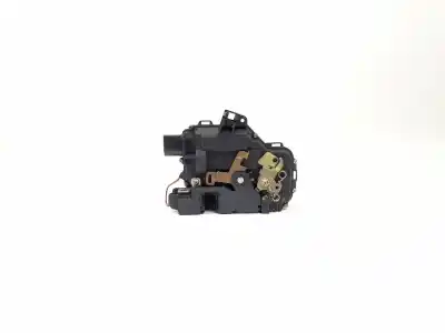 Peça sobressalente para automóvel em segunda mão fechadura da porta dianteira direita por skoda octavia i combi (1u5) 1.9 tdi referências oem iam c3b1837016c  