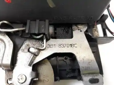 Peça sobressalente para automóvel em segunda mão fechadura da porta dianteira direita por skoda octavia i combi (1u5) 1.9 tdi referências oem iam c3b1837016c  