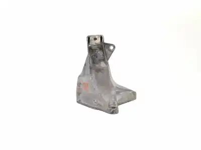 Second-hand car spare part engine support for skoda superb (3u4) 2.0 tdi dpf oem iam references 8d0199308ag  