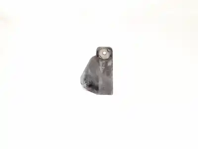 Second-hand car spare part engine support for skoda superb (3u4) 2.0 tdi dpf oem iam references 8d0199307p  